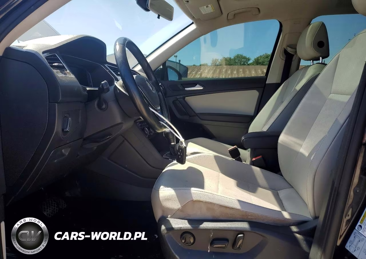 2019 Volkswagen Tiguan VIN:3VV2B7AX4KM110655 - 7
