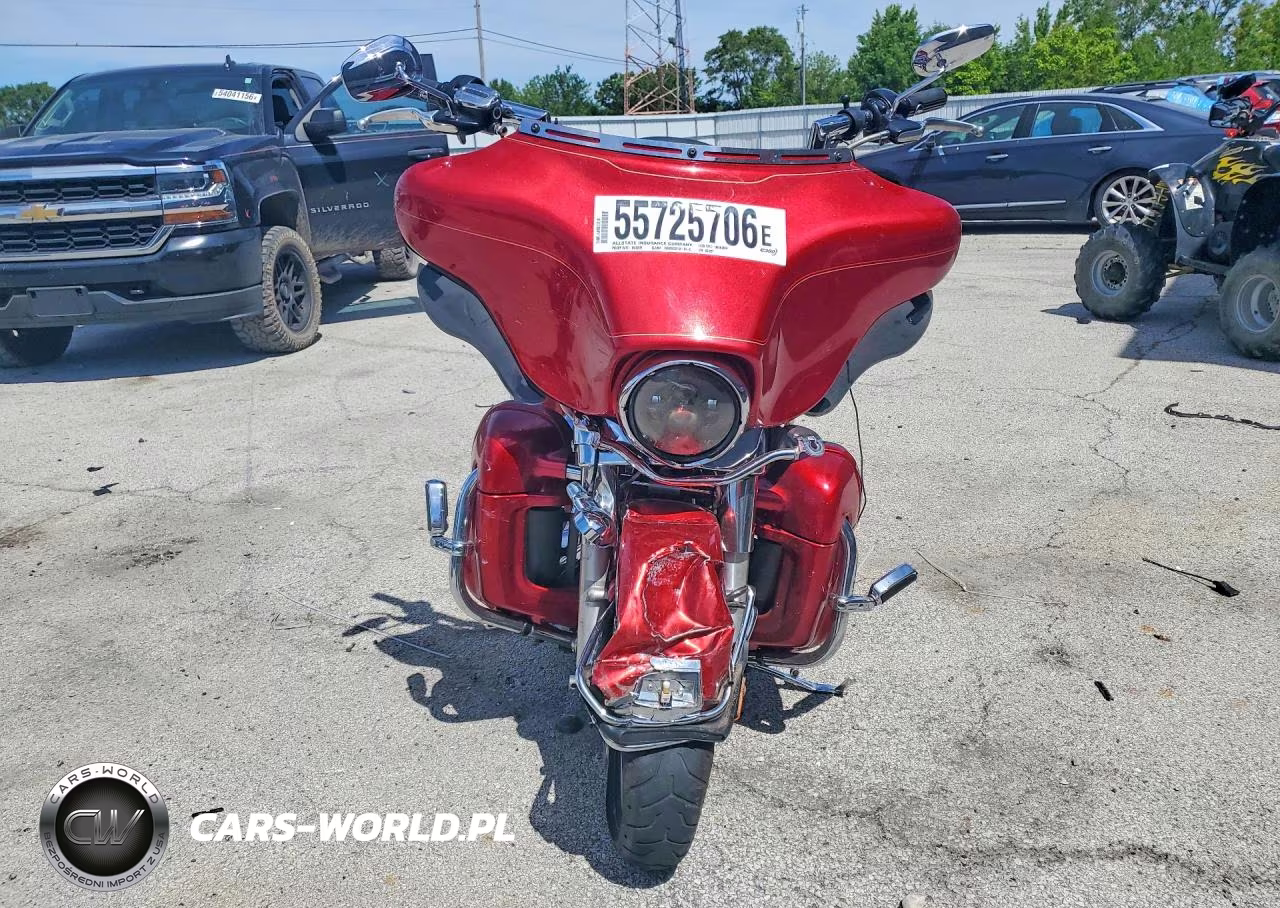 2013 Harley-Davidson Flhtcu Ultra Classic Electra Glide VIN:1HD1FCM10DB661267 - 2