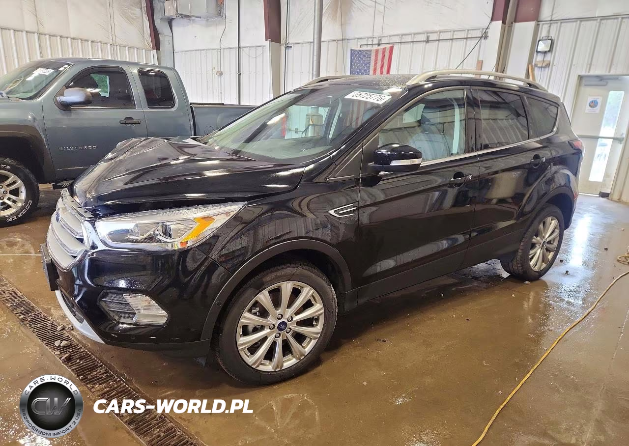 2018 Ford Escape Titanium – zdjęcie 1 z 14