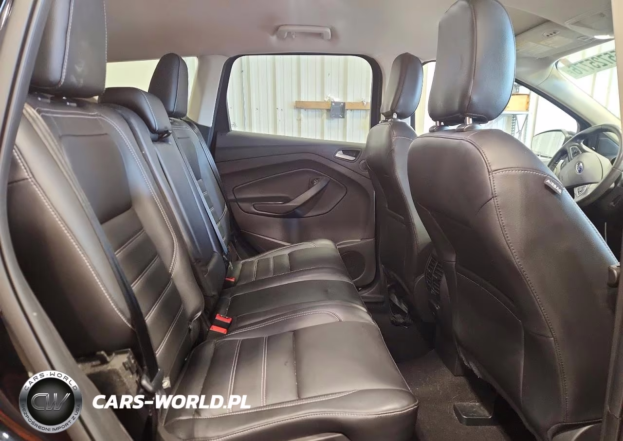 2018 Ford Escape Titanium VIN:1FMCU9J98JUC76418 - 11