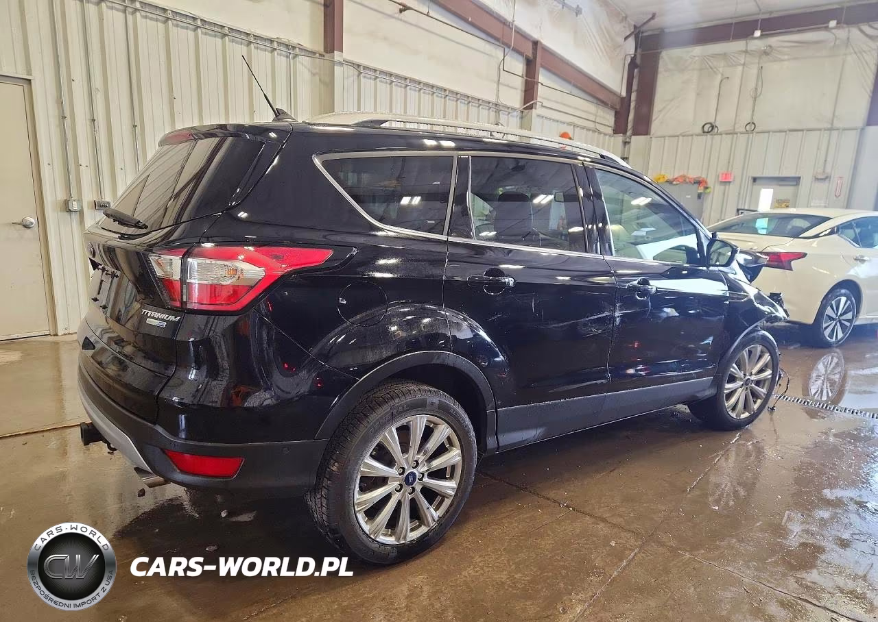2018 Ford Escape Titanium VIN:1FMCU9J98JUC76418 - 3
