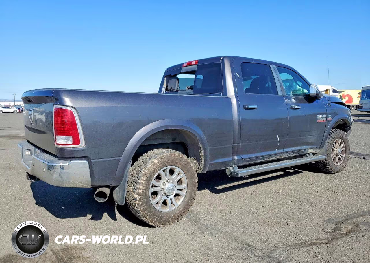 2016 Ram 3500 Laramie VIN:3C63R3EL1GG242784 - 3