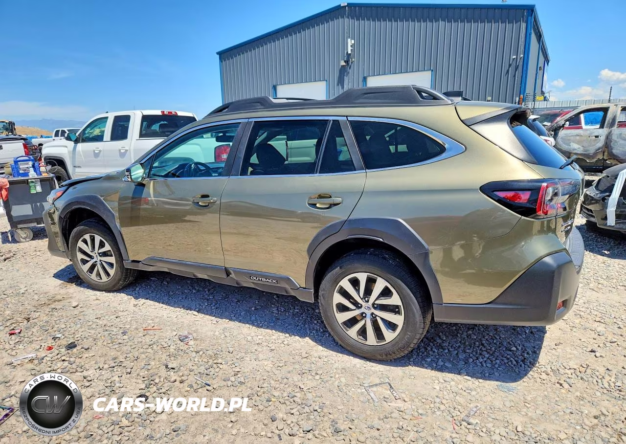 2023 Subaru Outback Premium VIN:4S4BTADC6P3107326 - 2