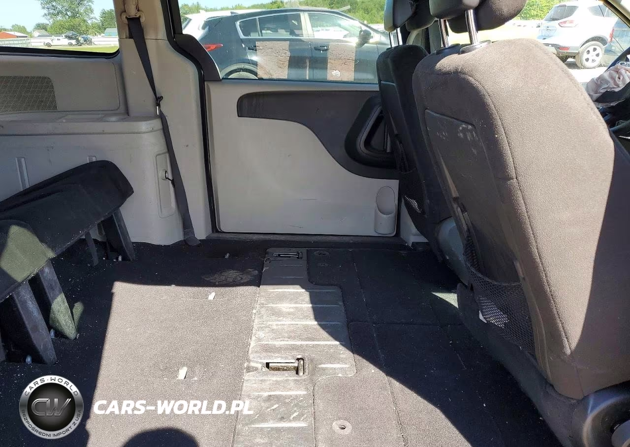2015 Dodge Grand Caravan Se VIN:2C4RDGBG2FR616053 - 11