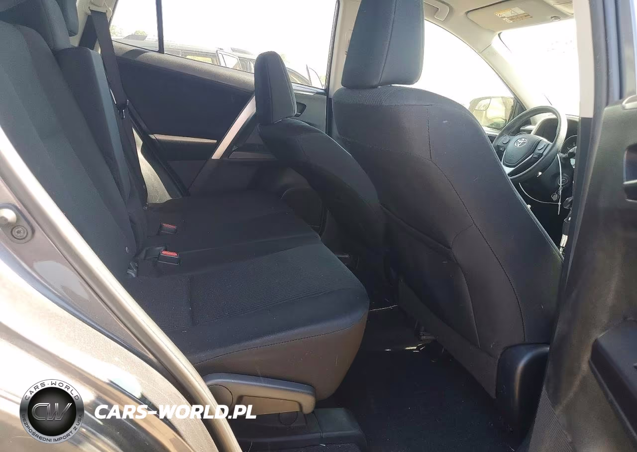 2016 Toyota Rav4 Le VIN:JTMBFREV1GD197568 - 11