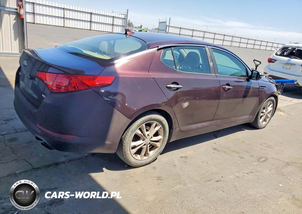 2013 Kia Optima Lx VIN:5XXGM4A78DG184775 - 3