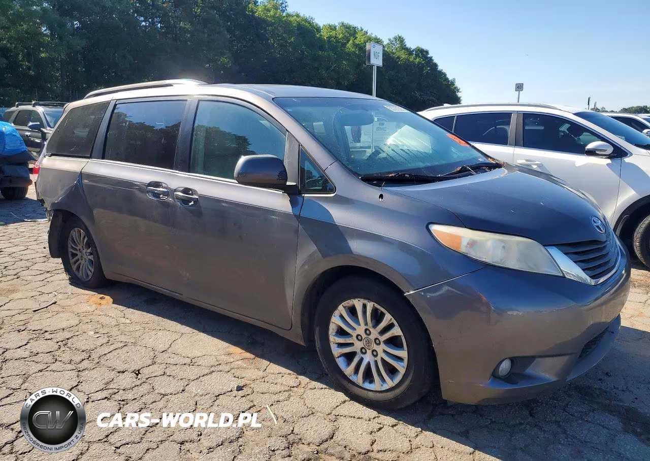 2014 Toyota Sienna Xle 8-Passenger VIN:5TDYK3DC5ES513249 - 4