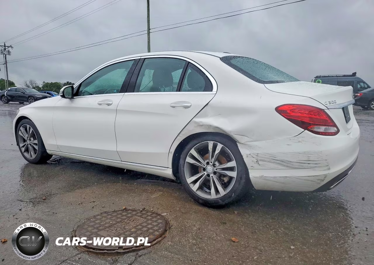 2016 Mercedes-Benz C 300 VIN:55SWF4JB6GU104485 - 2