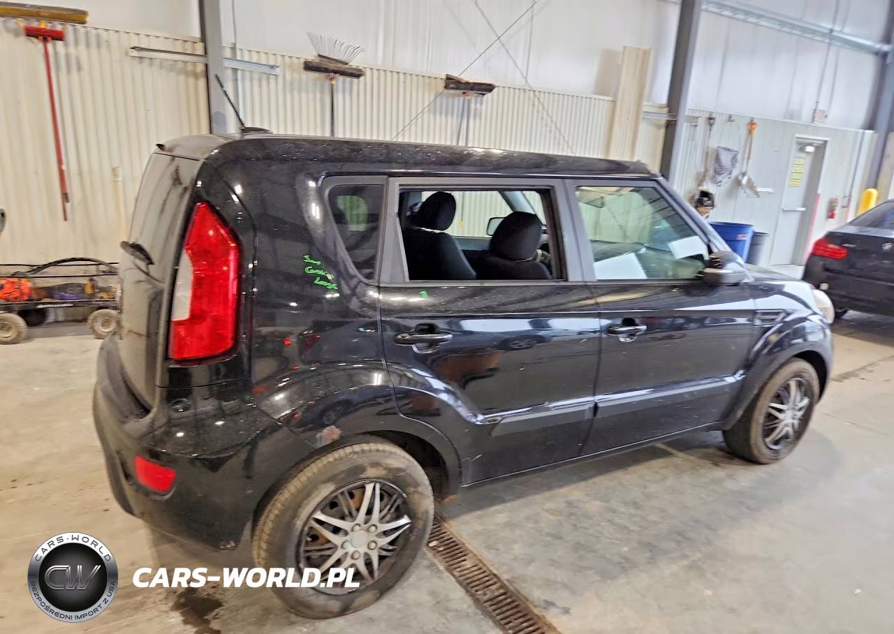 2012 Kia Soul + VIN:KNDJT2A62C7380528 - 3