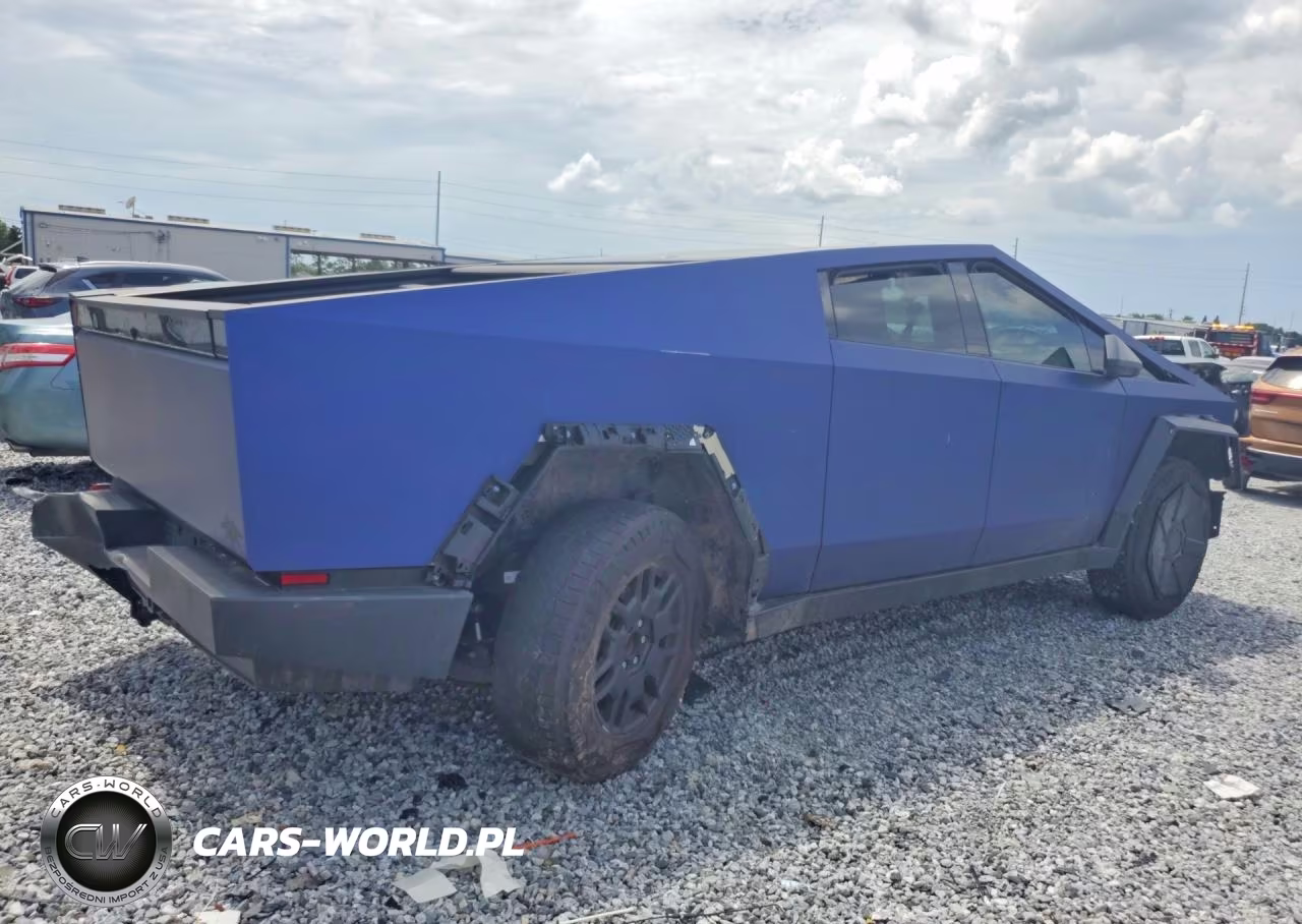 2024 Tesla Cybertruck VIN:7G2CEHED8RA016934 - 3