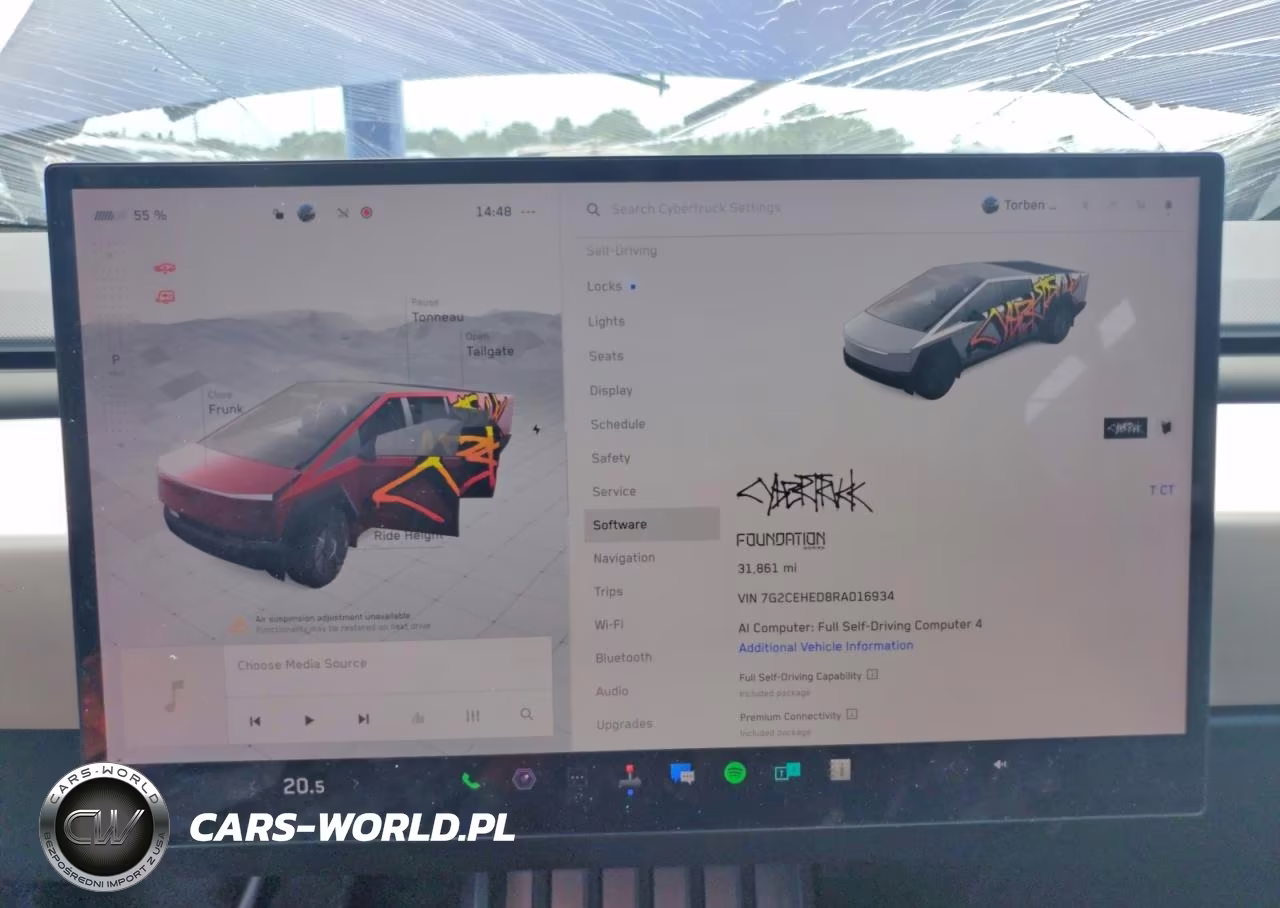 2024 Tesla Cybertruck VIN:7G2CEHED8RA016934 - 9