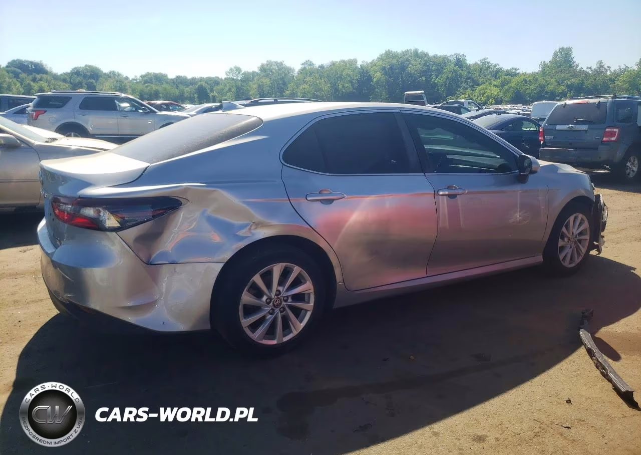 2024 Toyota Camry Le VIN:4T1C11AK6RU189951 - 3
