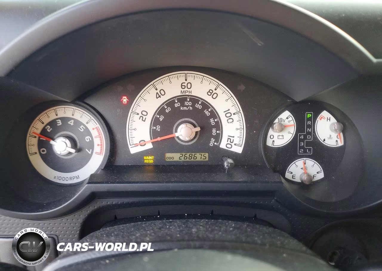 2007 Toyota Fj Cruiser Base VIN:JTEZU11F070001806 - 9