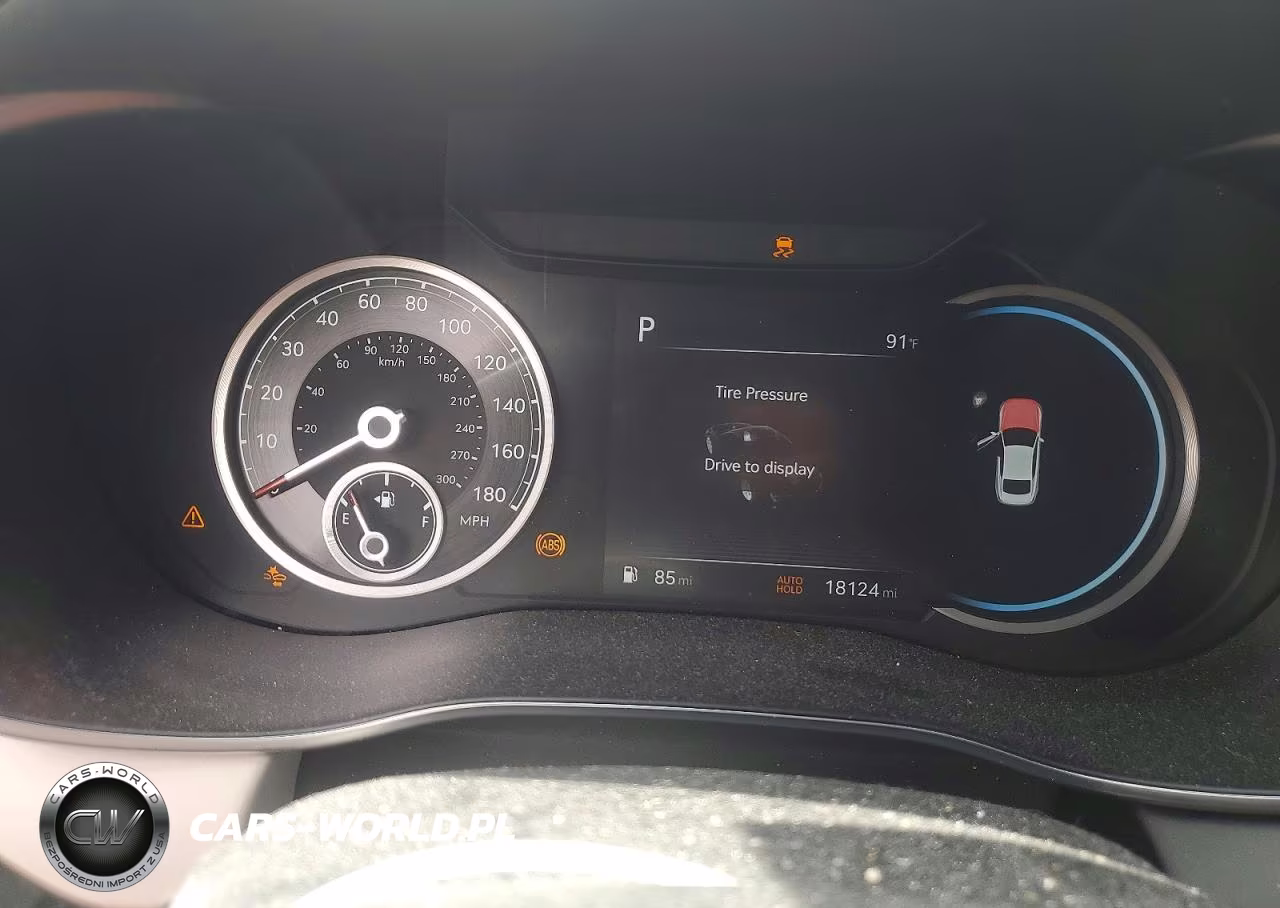 2022 Genesis G70 3.3T Standard VIN:KMTG54TE0NU097488 - 9