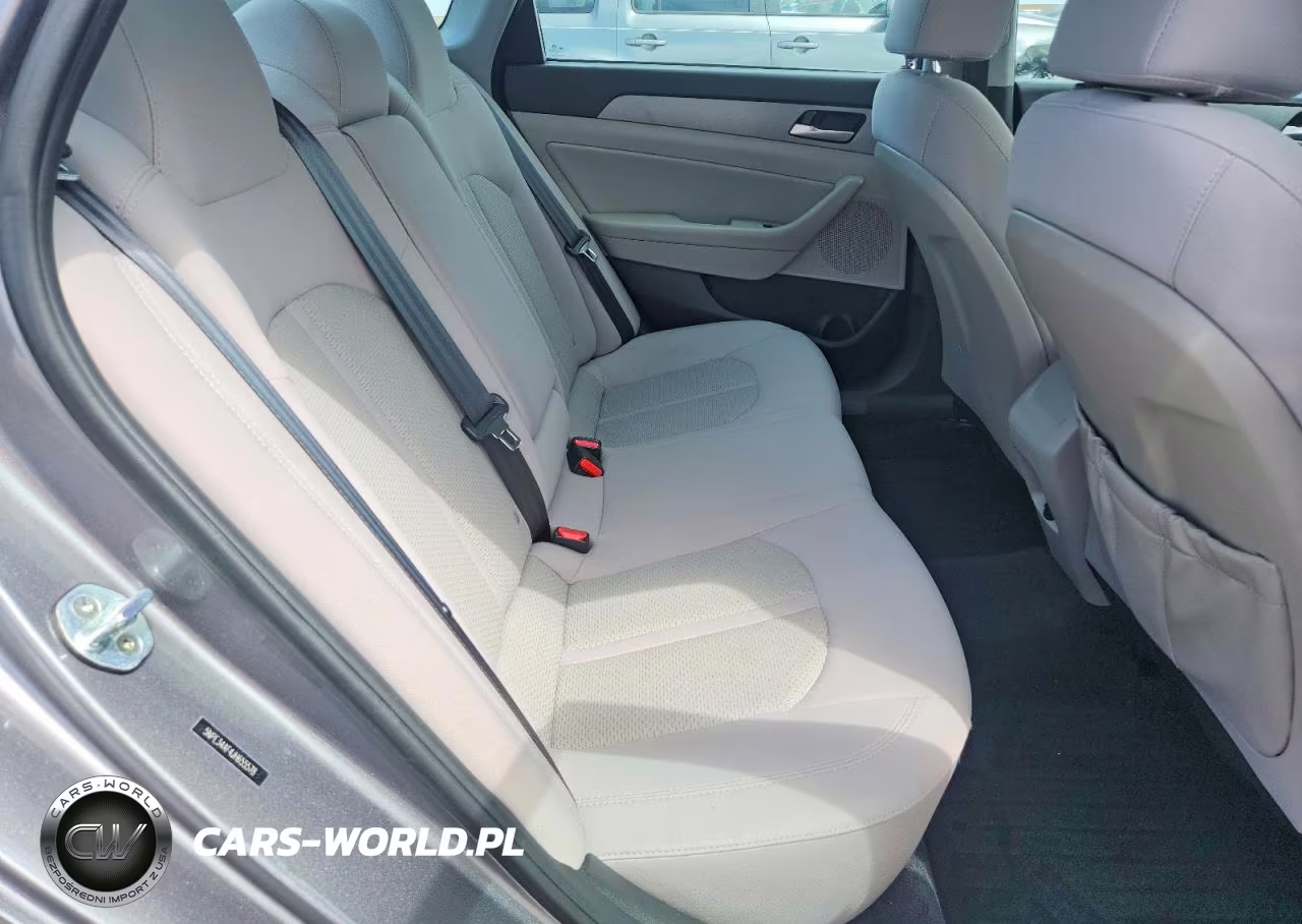 2018 Hyundai Sonata VIN:5NPE34AF4JH655578 - 10
