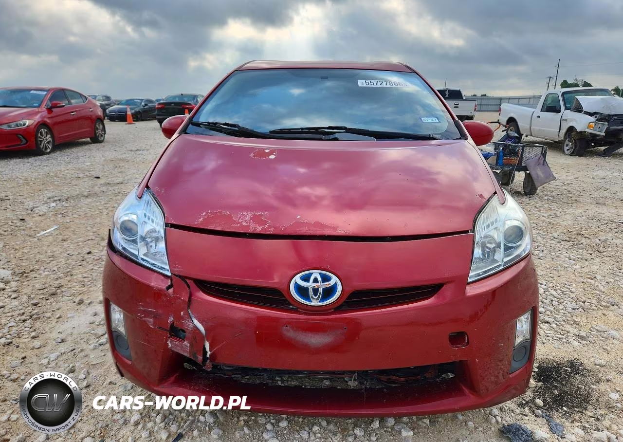 2011 Toyota Prius Three VIN:JTDKN3DUXB1391681 - 5