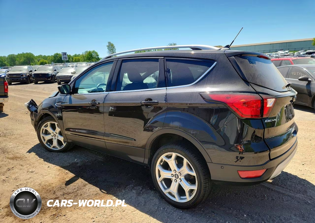 2019 Ford Escape Titanium VIN:1FMCU9J99KUB55012 - 2