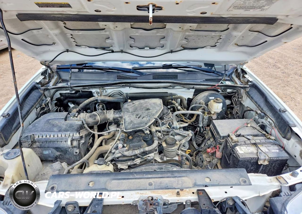 2016 Toyota Tacoma Sr VIN:5TFAX5GN9GX069771 - 11