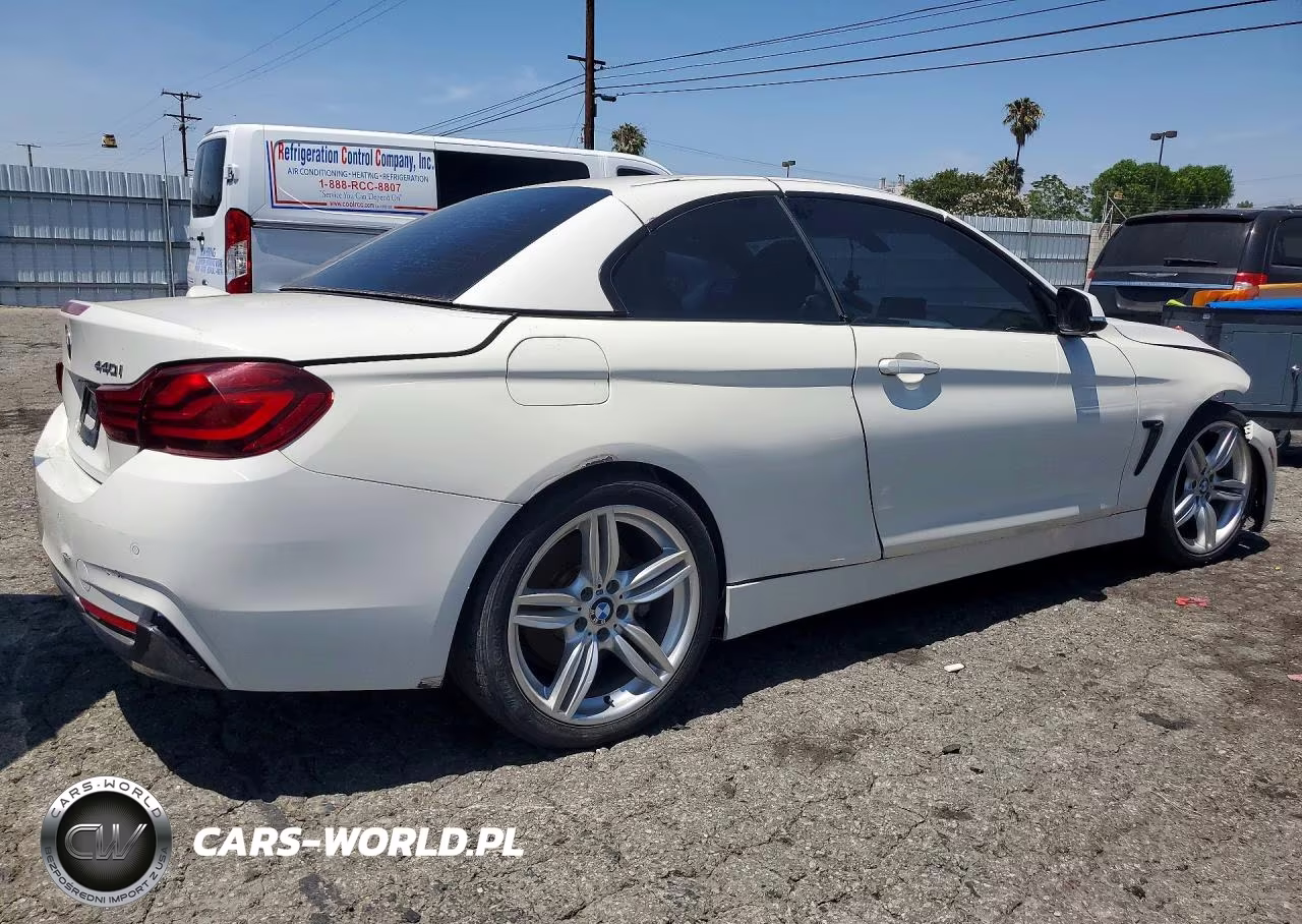 2020 BMW 440I VIN:WBA4Z5C09L5N57929 - 3
