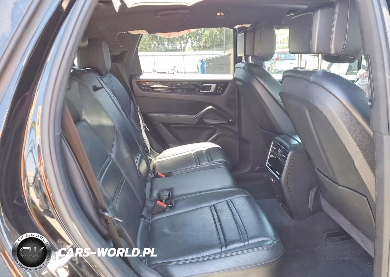 2021 Porsche Cayenne S VIN:WP1AB2AYXMDA27704 - 11