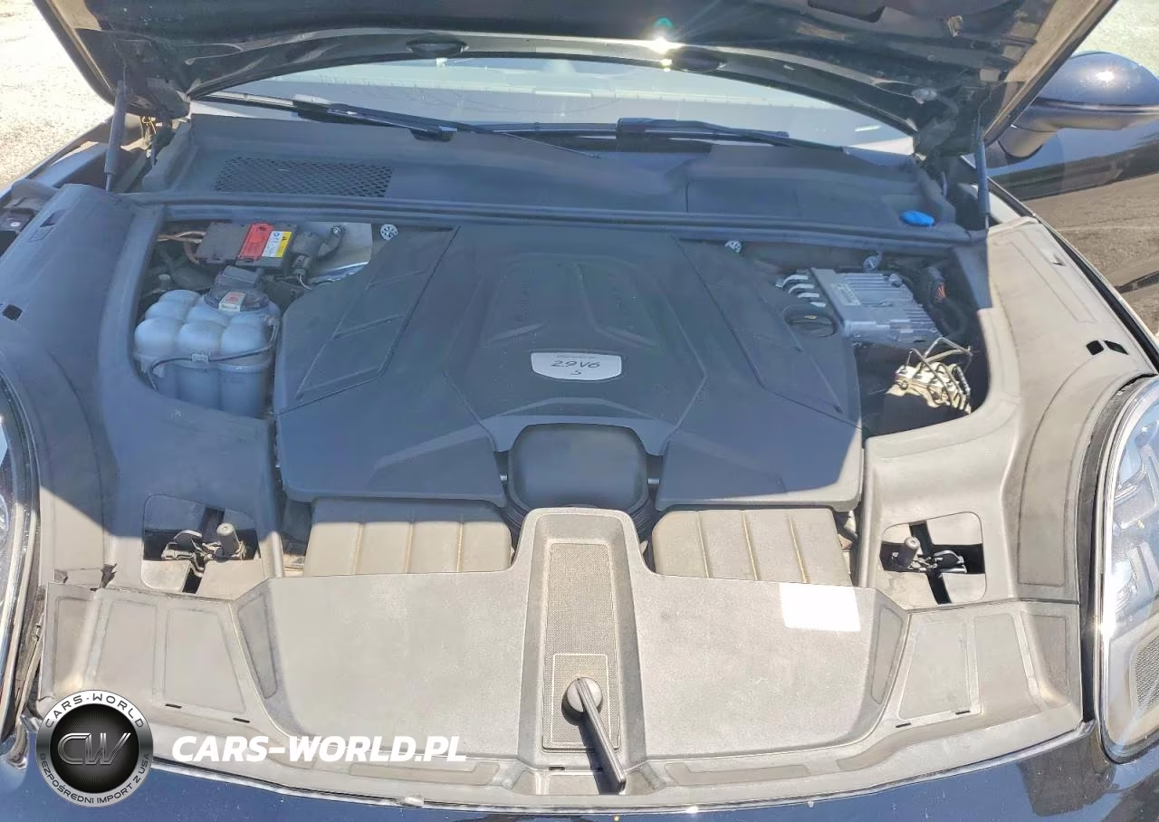2021 Porsche Cayenne S VIN:WP1AB2AYXMDA27704 - 12