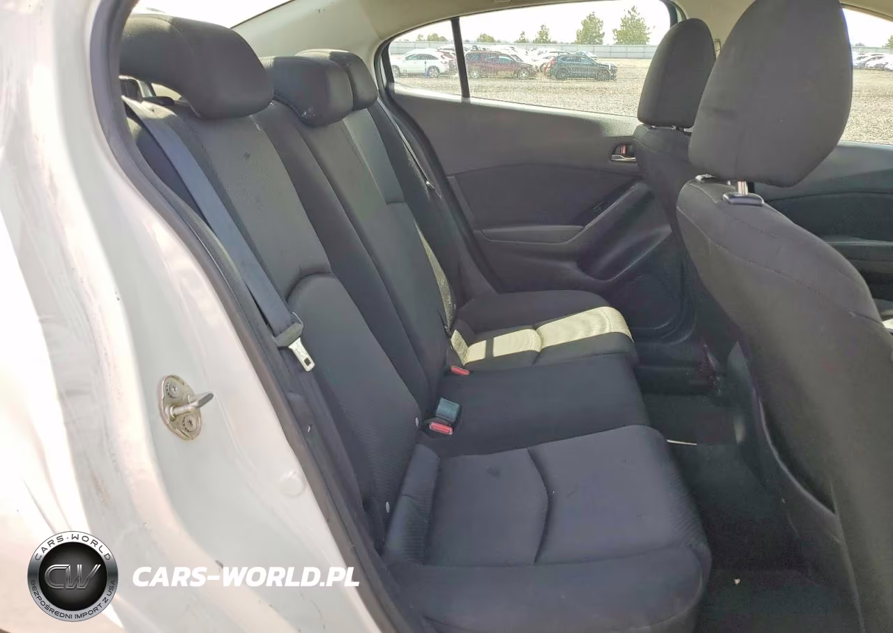 2018 Mazda 3 Sport VIN:3MZBN1U78JM242814 - 10