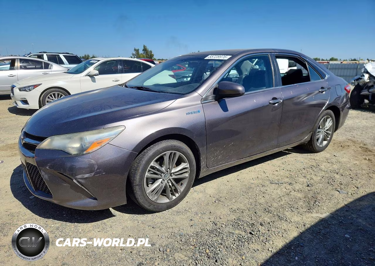 2015 Toyota Camry Hybrid