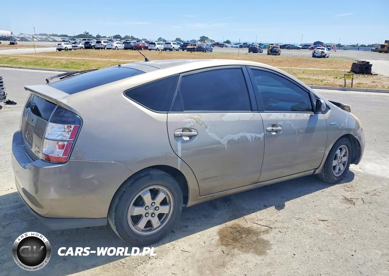2004 Toyota Prius Base VIN:JTDKB20U840001193 - 3
