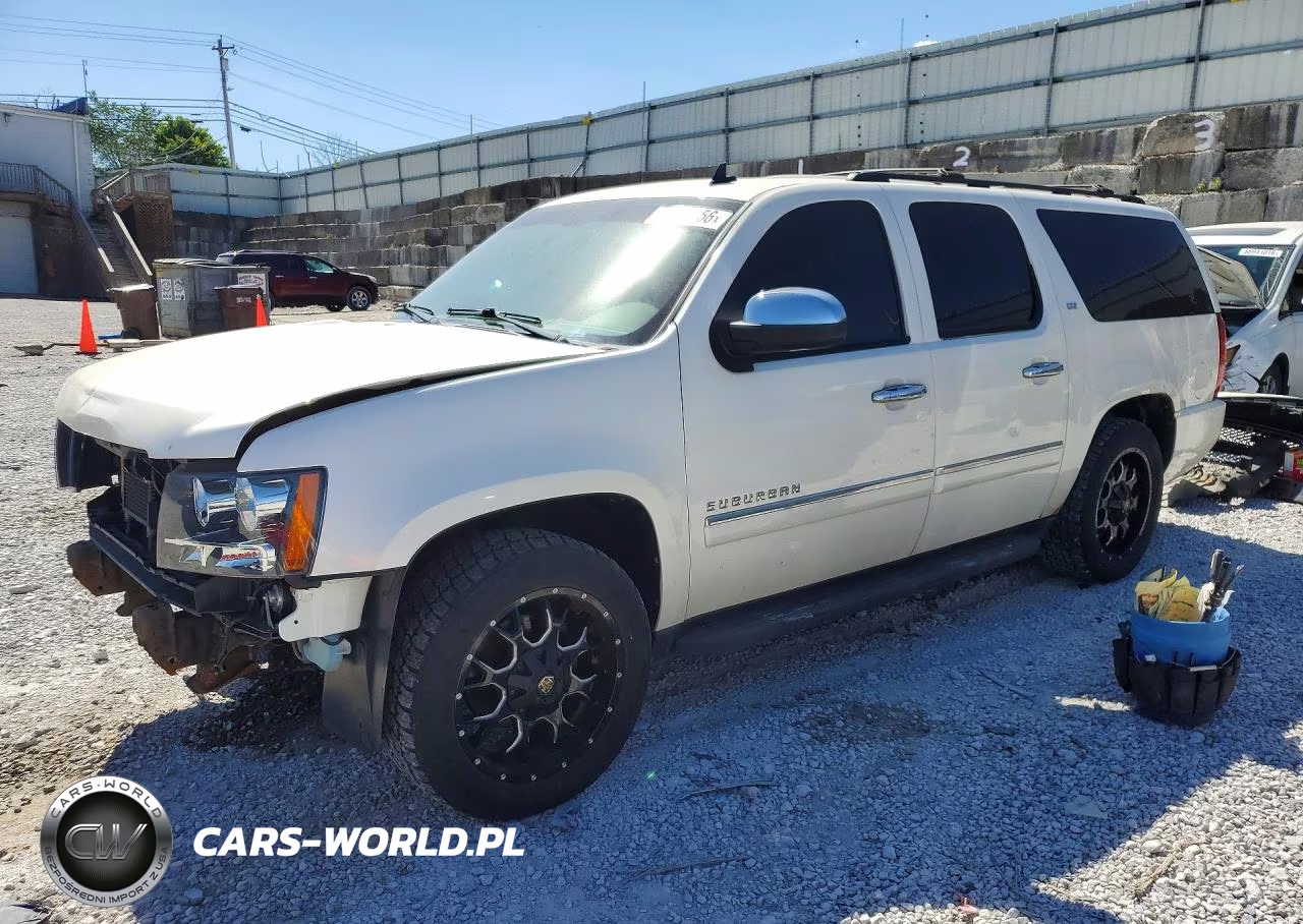2013 Chevrolet Suburban K1500 Ltz