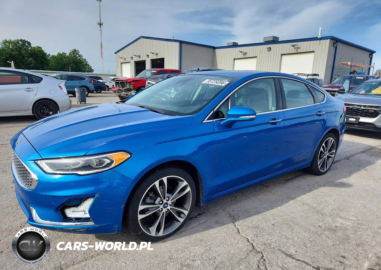 2020 Ford Fusion – zdjęcie 1 z 12