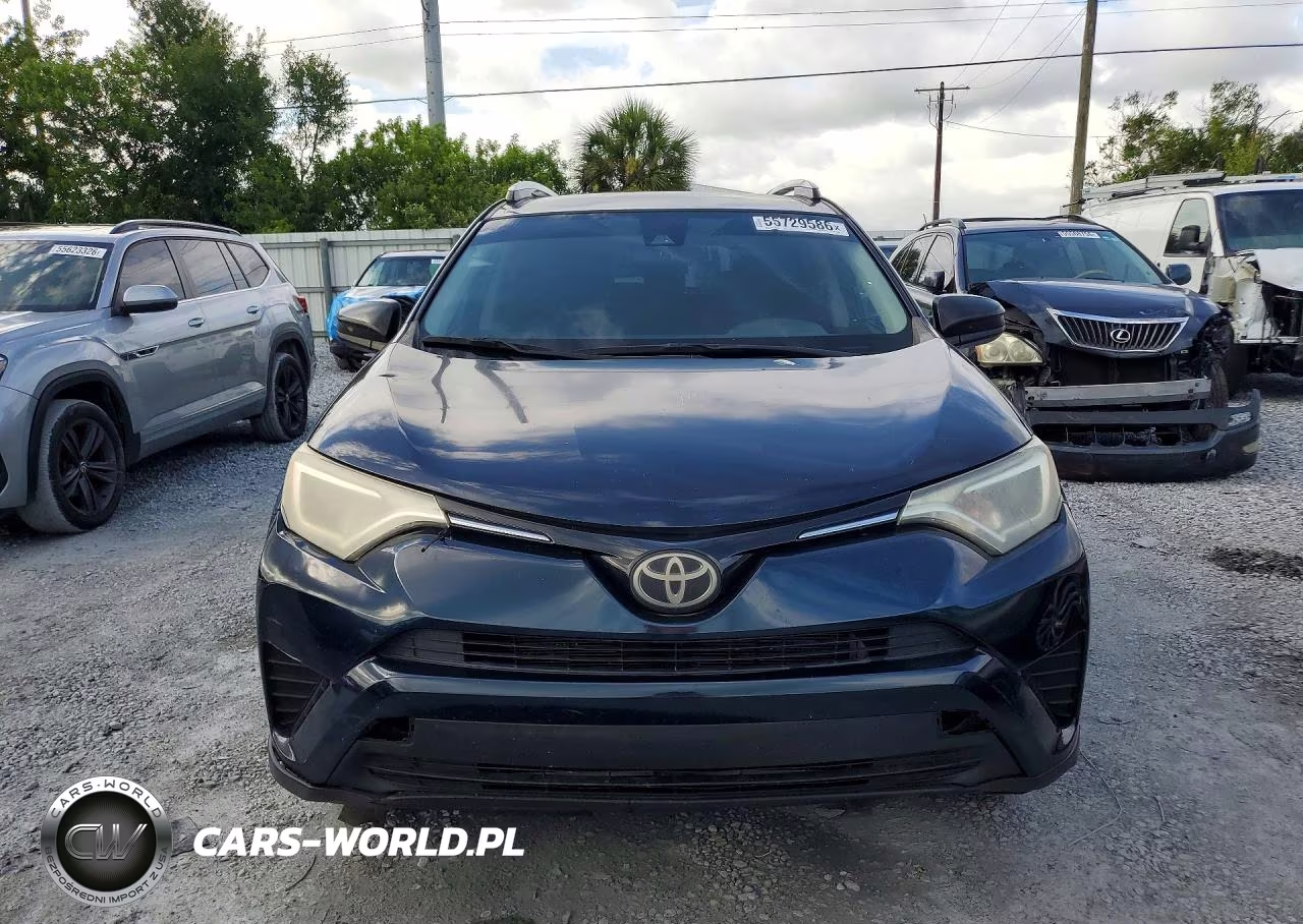 2018 Toyota Rav4 Le VIN:JTMZFREV5JJ168386 - 5