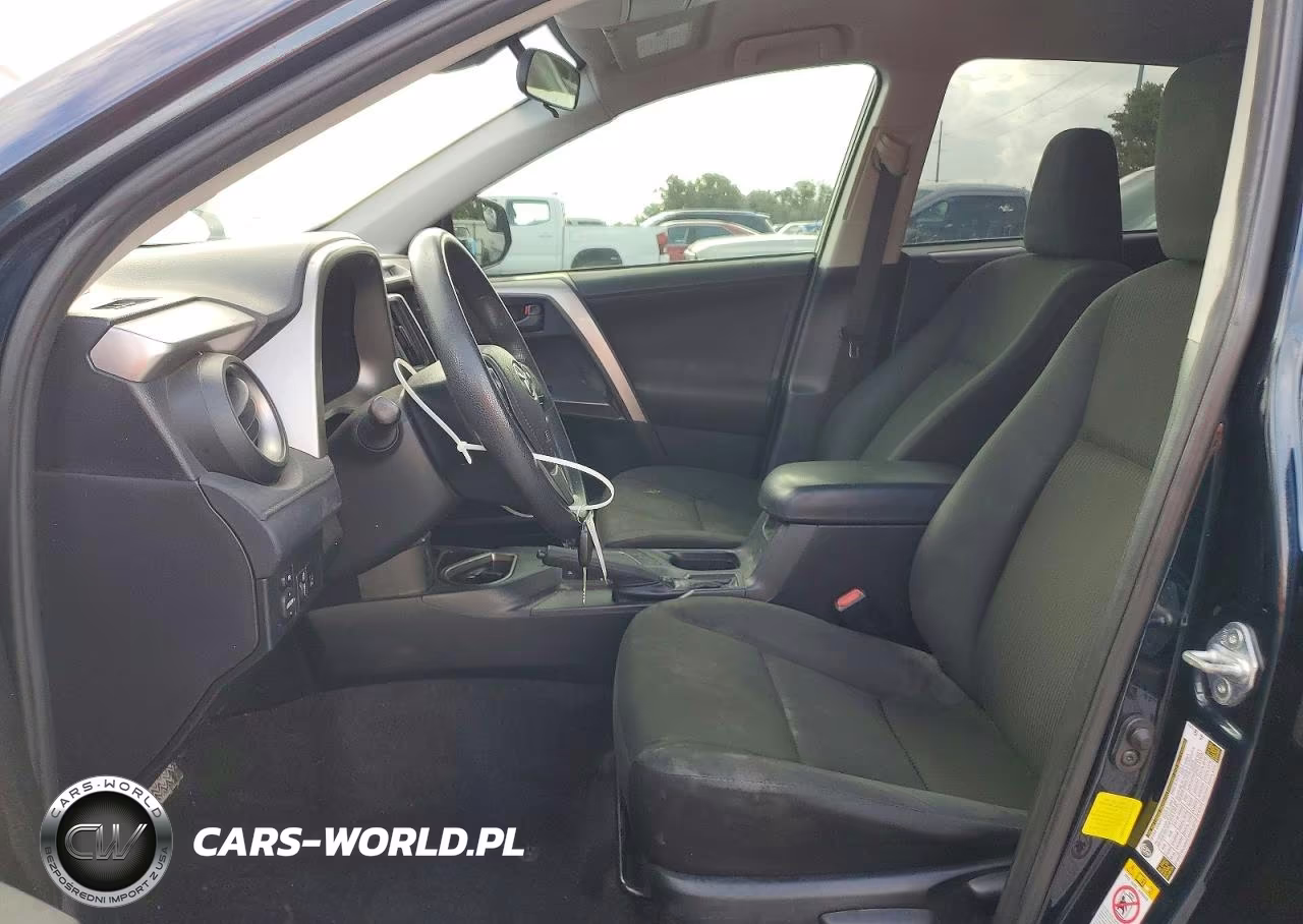 2018 Toyota Rav4 Le VIN:JTMZFREV5JJ168386 - 7
