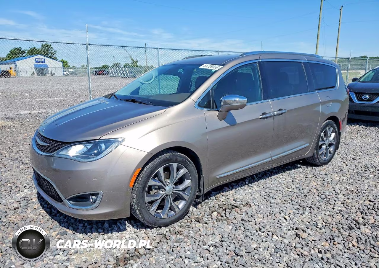 2018 Chrysler Pacifica Limited – zdjęcie 1 z 13