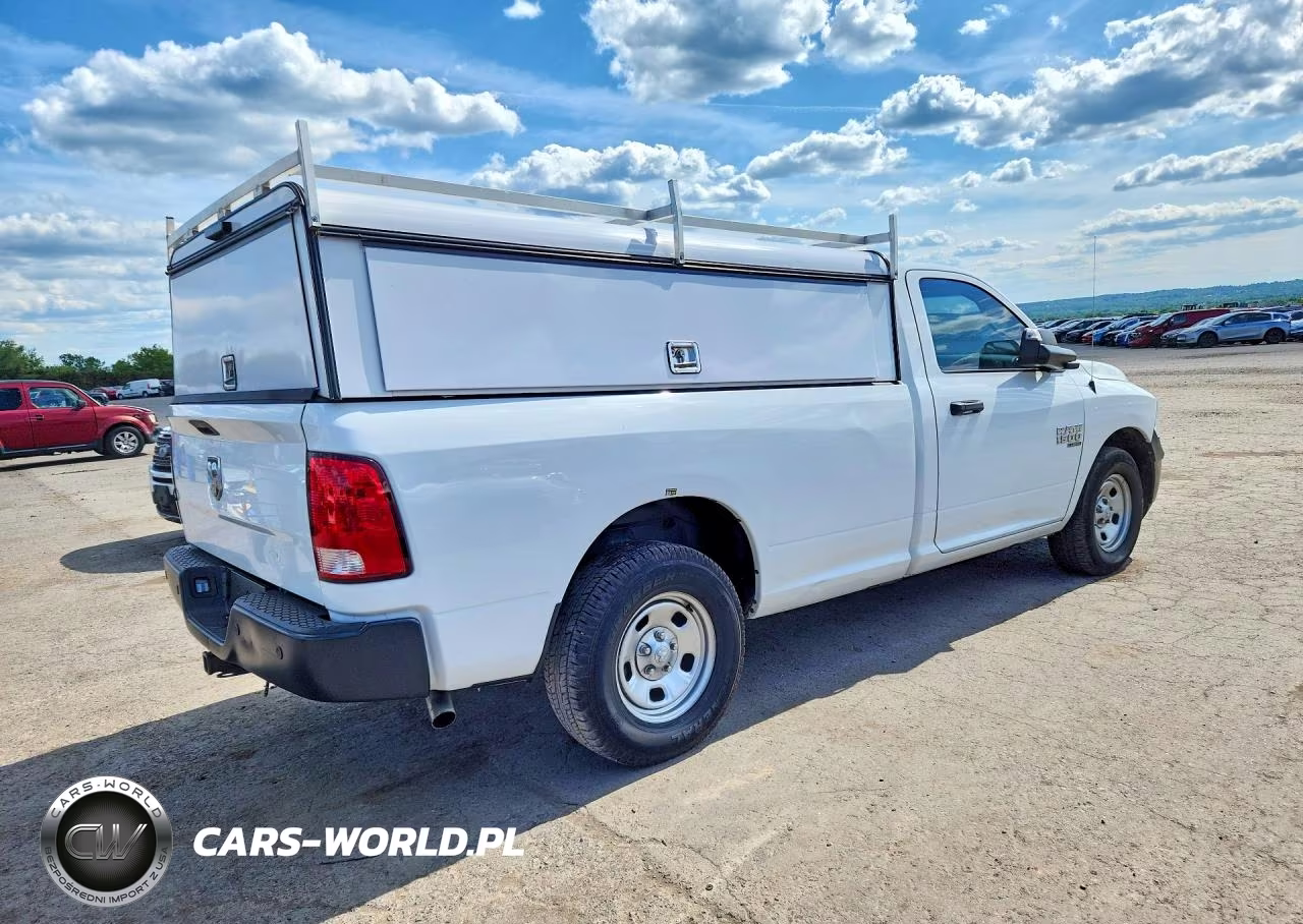 2021 Ram 1500 Classic Tradesman VIN:3C6JR6DG9MG614199 - 3