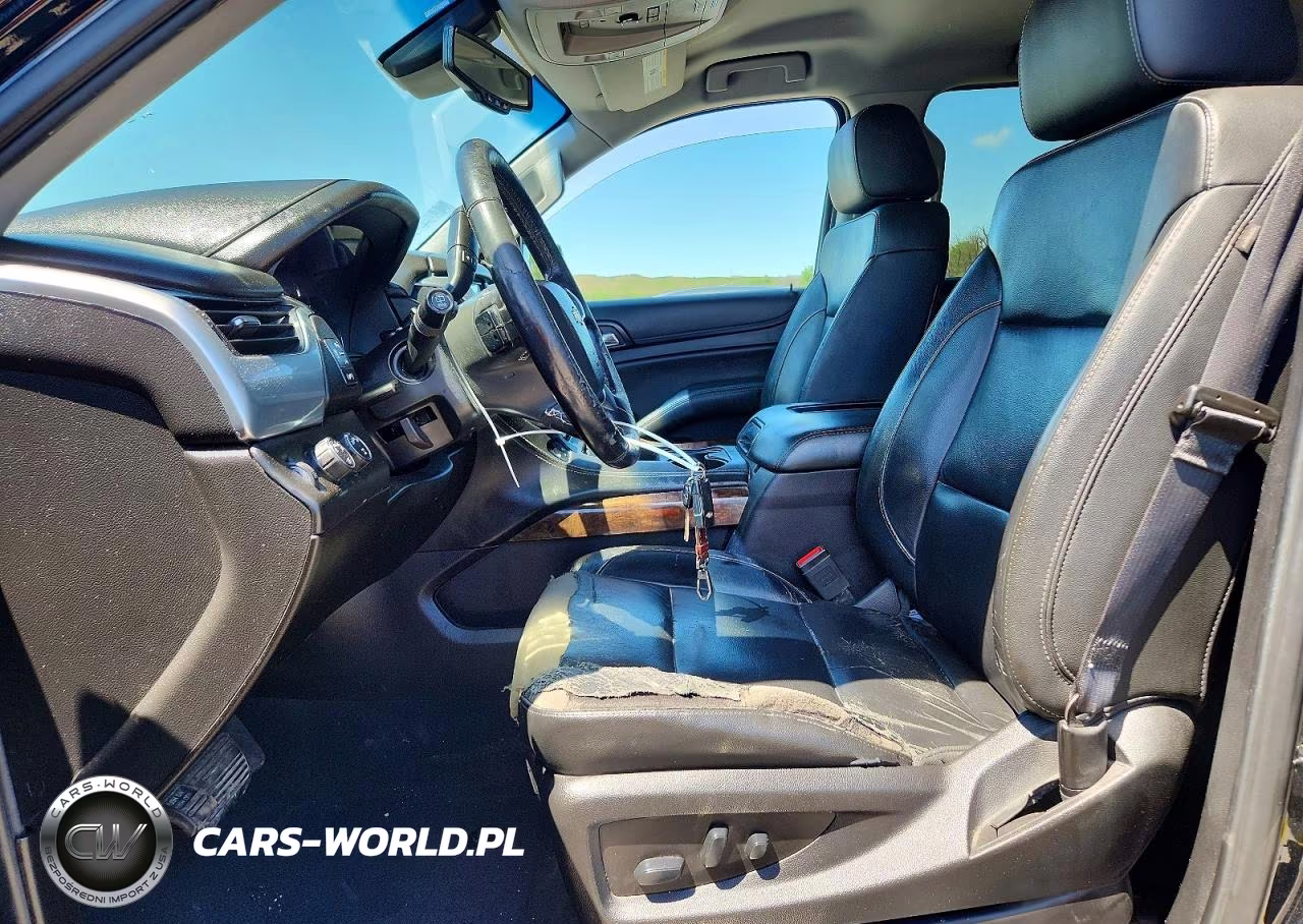 2019 Chevrolet Suburban K1500 Lt VIN:1GNSKHKC8KR164224 - 7