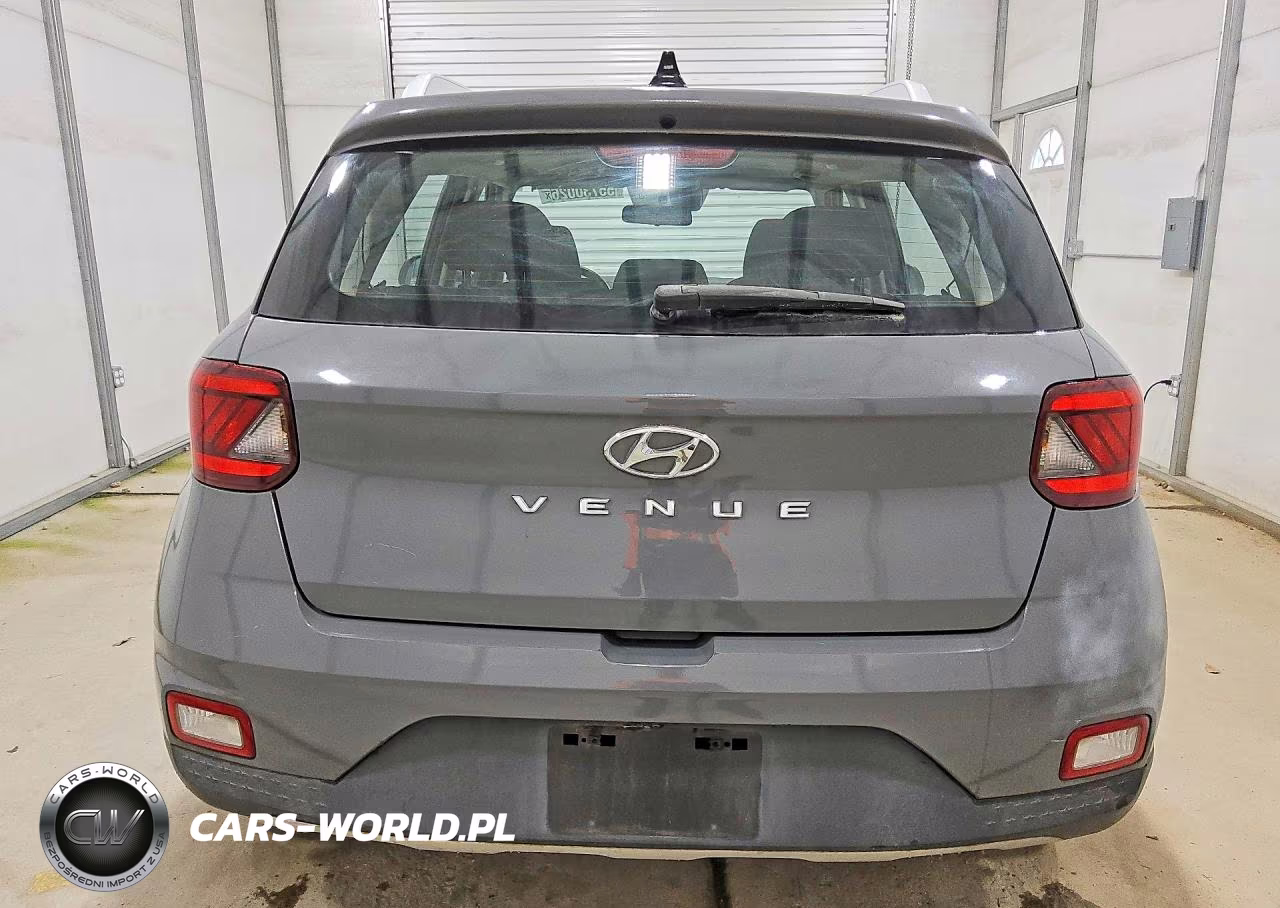 2020 Hyundai Venue Sel VIN:KMHRC8A30LU038083 - 6