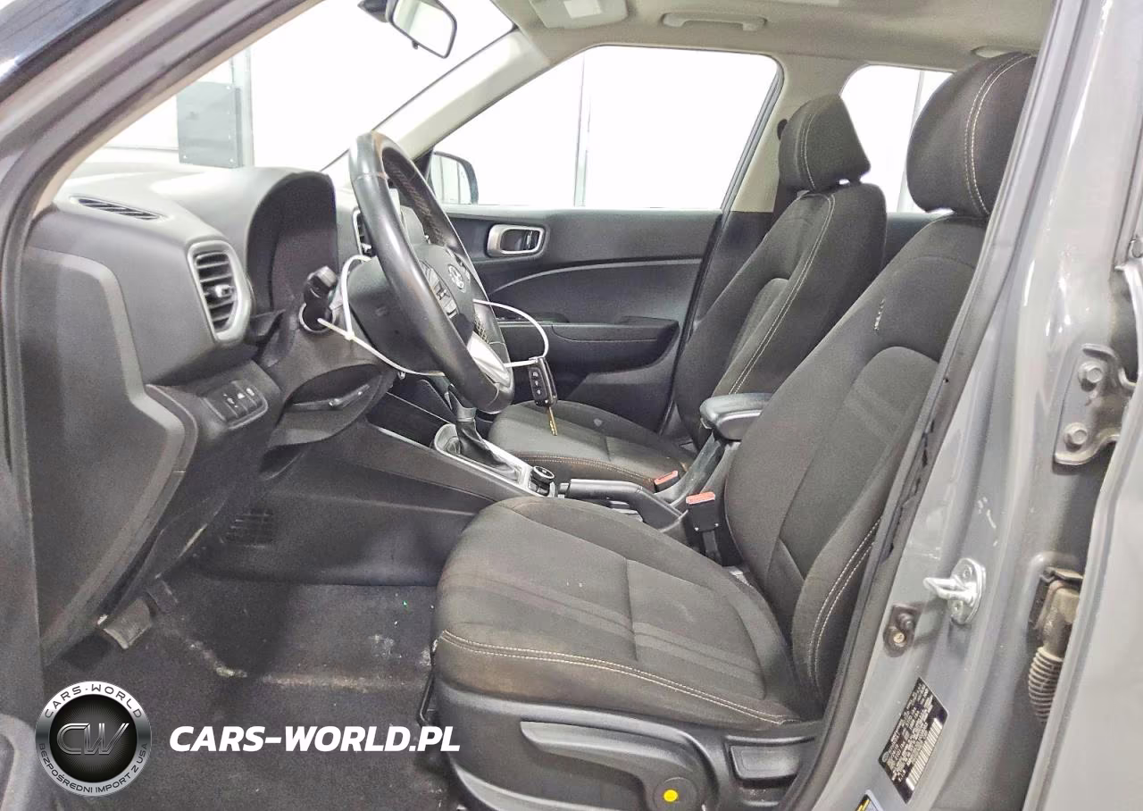 2020 Hyundai Venue Sel VIN:KMHRC8A30LU038083 - 7