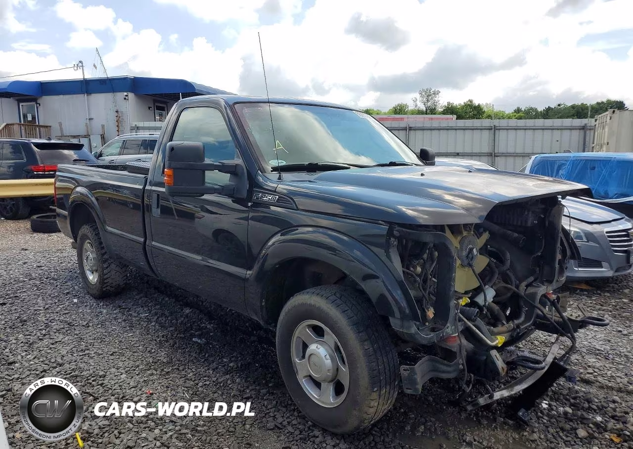 2011 Ford F250 Super Duty VIN:1FTBF2A62BEB33614 - 4