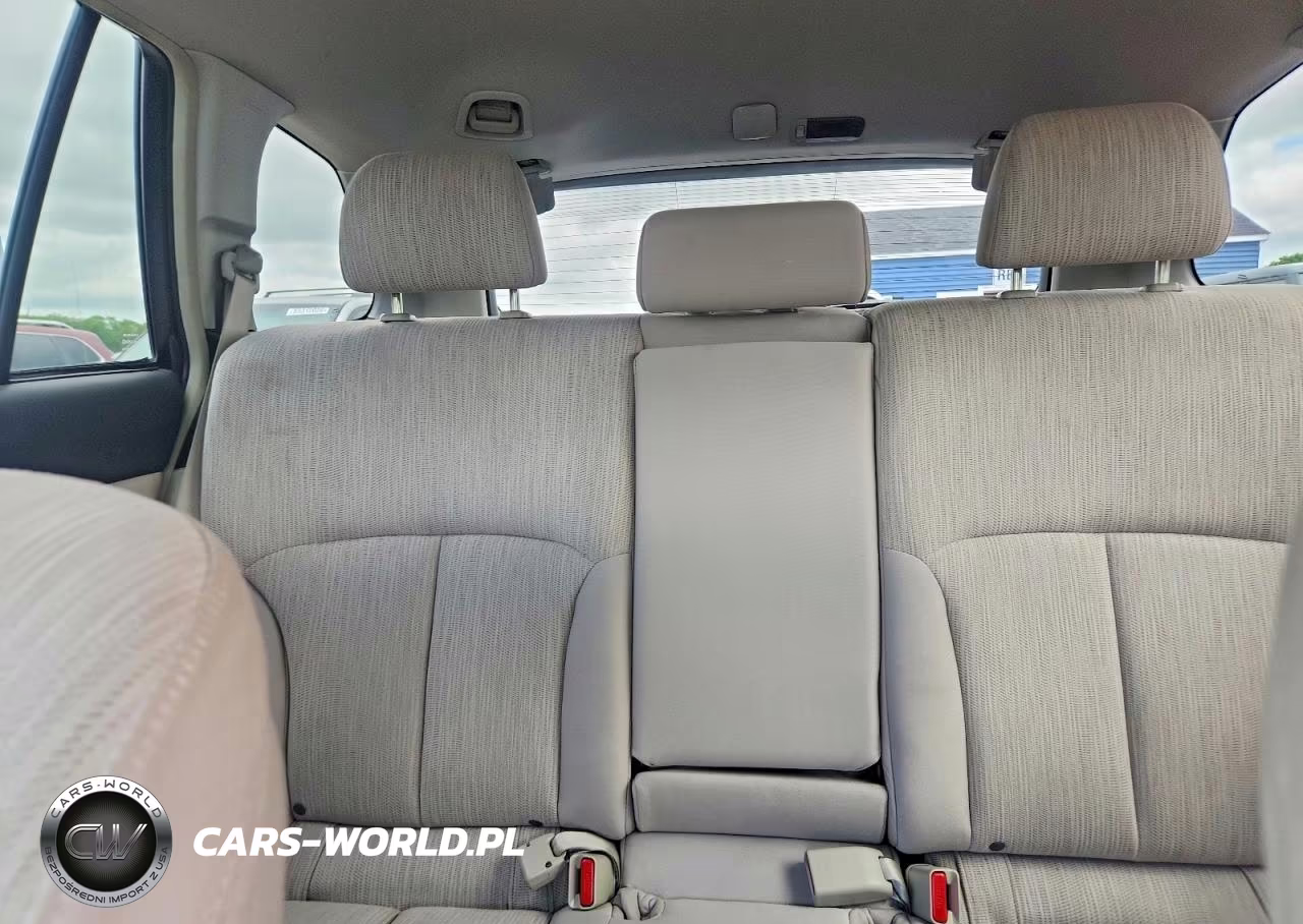2013 Subaru Outback 2.5I Premium VIN:4S4BRBCC9D3261093 - 10
