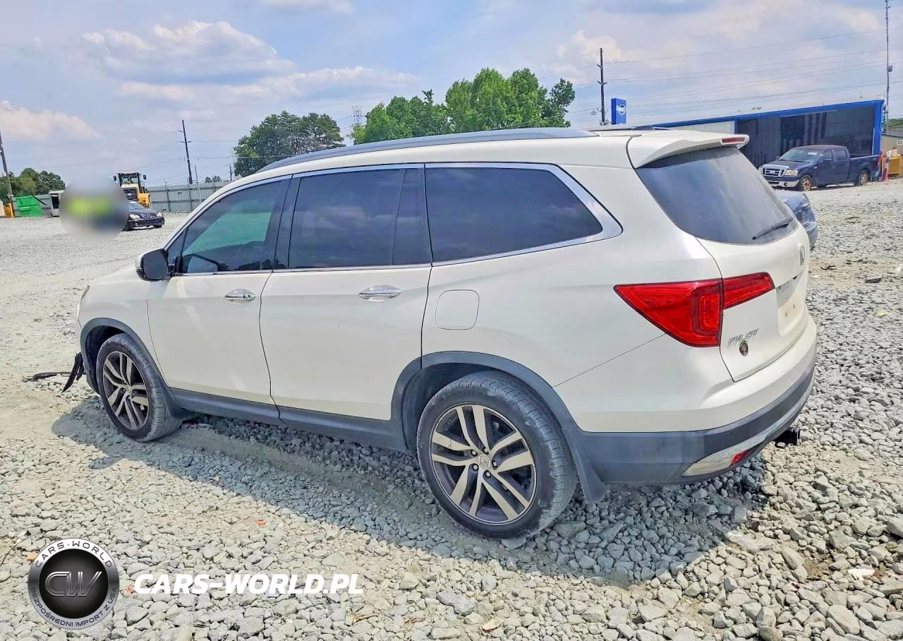 2016 Honda Pilot Touring VIN:5FNYF6H91GB109991 - 2