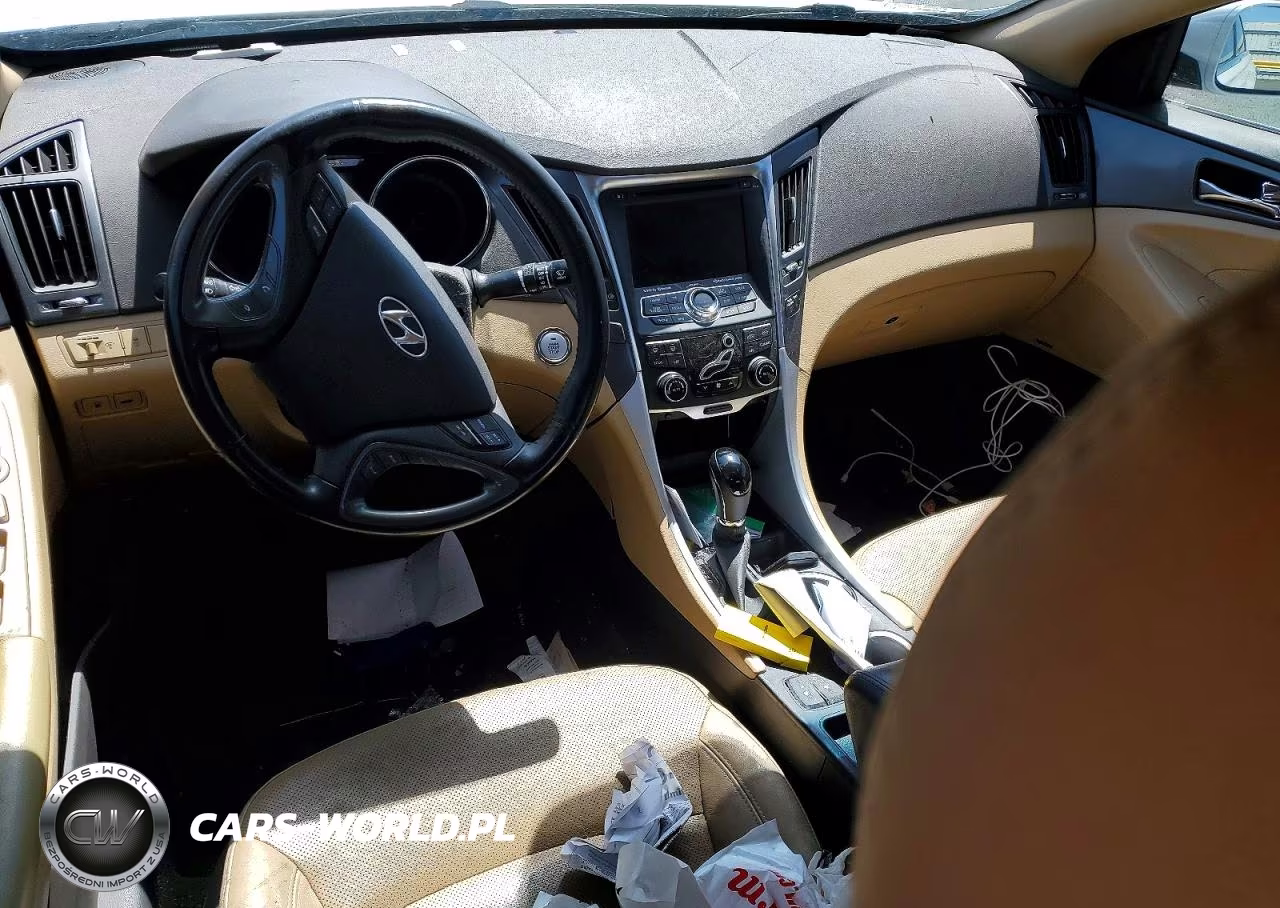 2013 Hyundai Sonata Hybrid VIN:KMHEC4A43DA064843 - 8