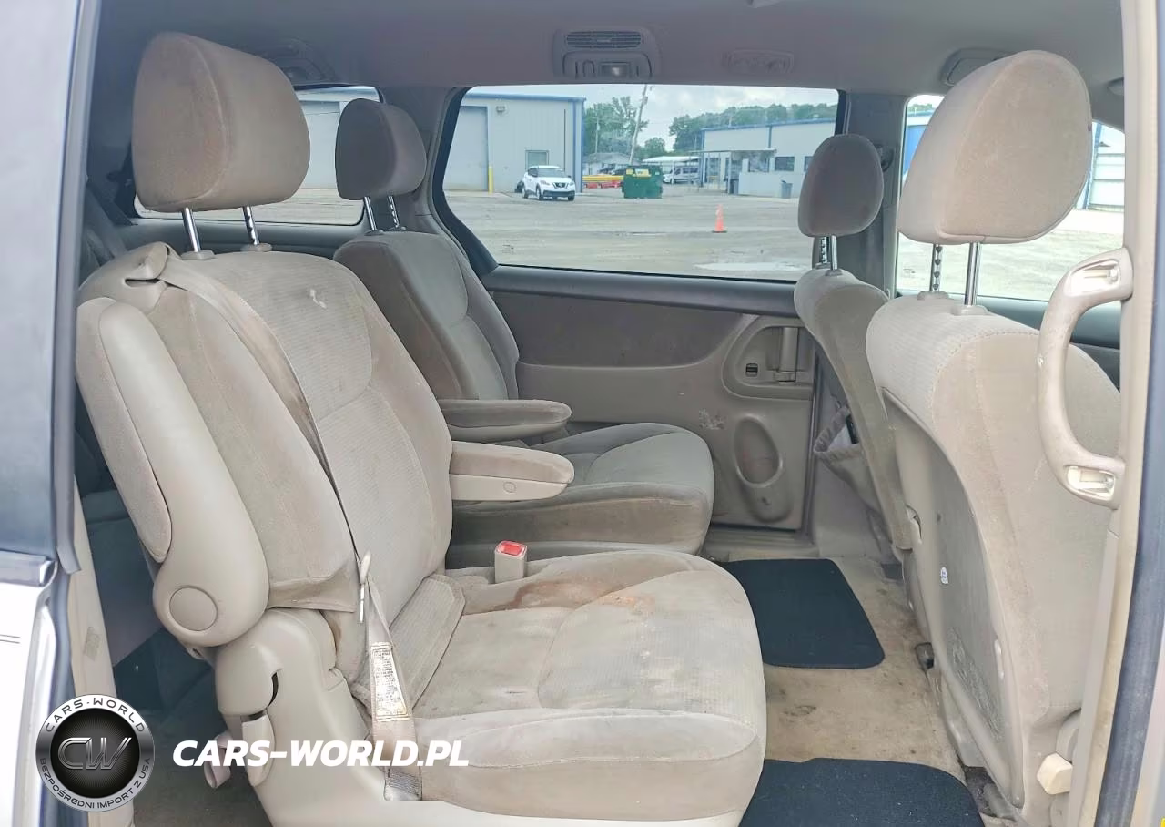 2004 Toyota Sienna Le 7 Passenger VIN:5TDZA23CX4S018210 - 11