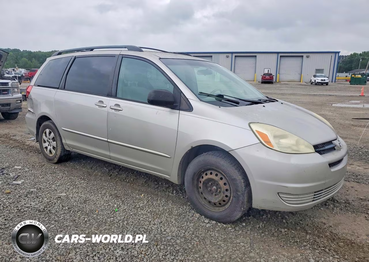 2004 Toyota Sienna Le 7 Passenger VIN:5TDZA23CX4S018210 - 4