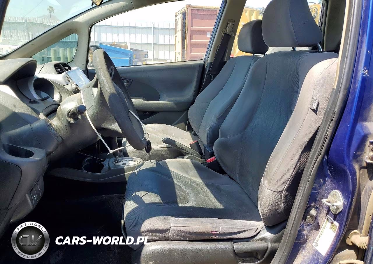 2012 Honda Fit VIN:JHMGE8H33CC031967 - 7