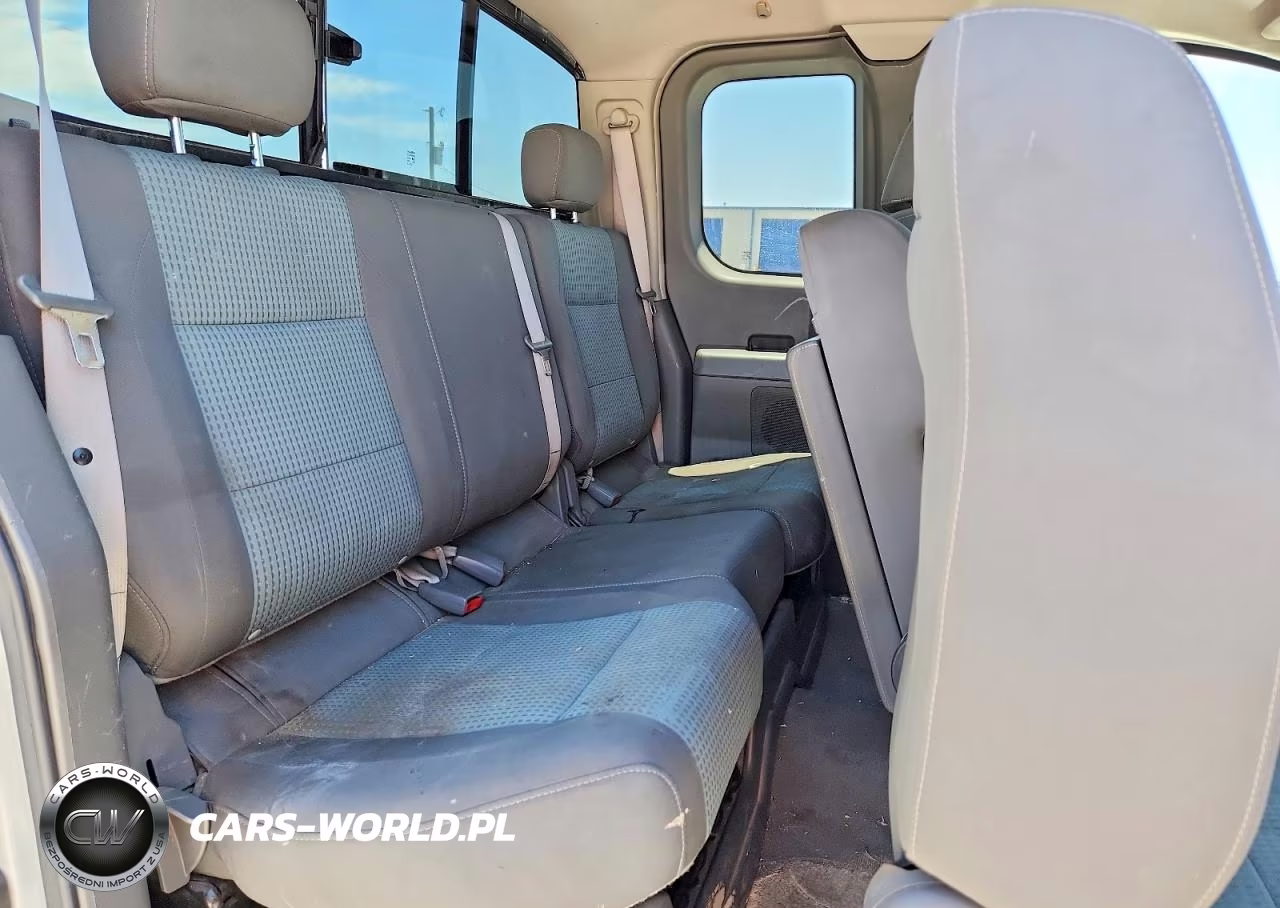 2005 Nissan Titan Xe VIN:1N6BA06AX5N578409 - 10