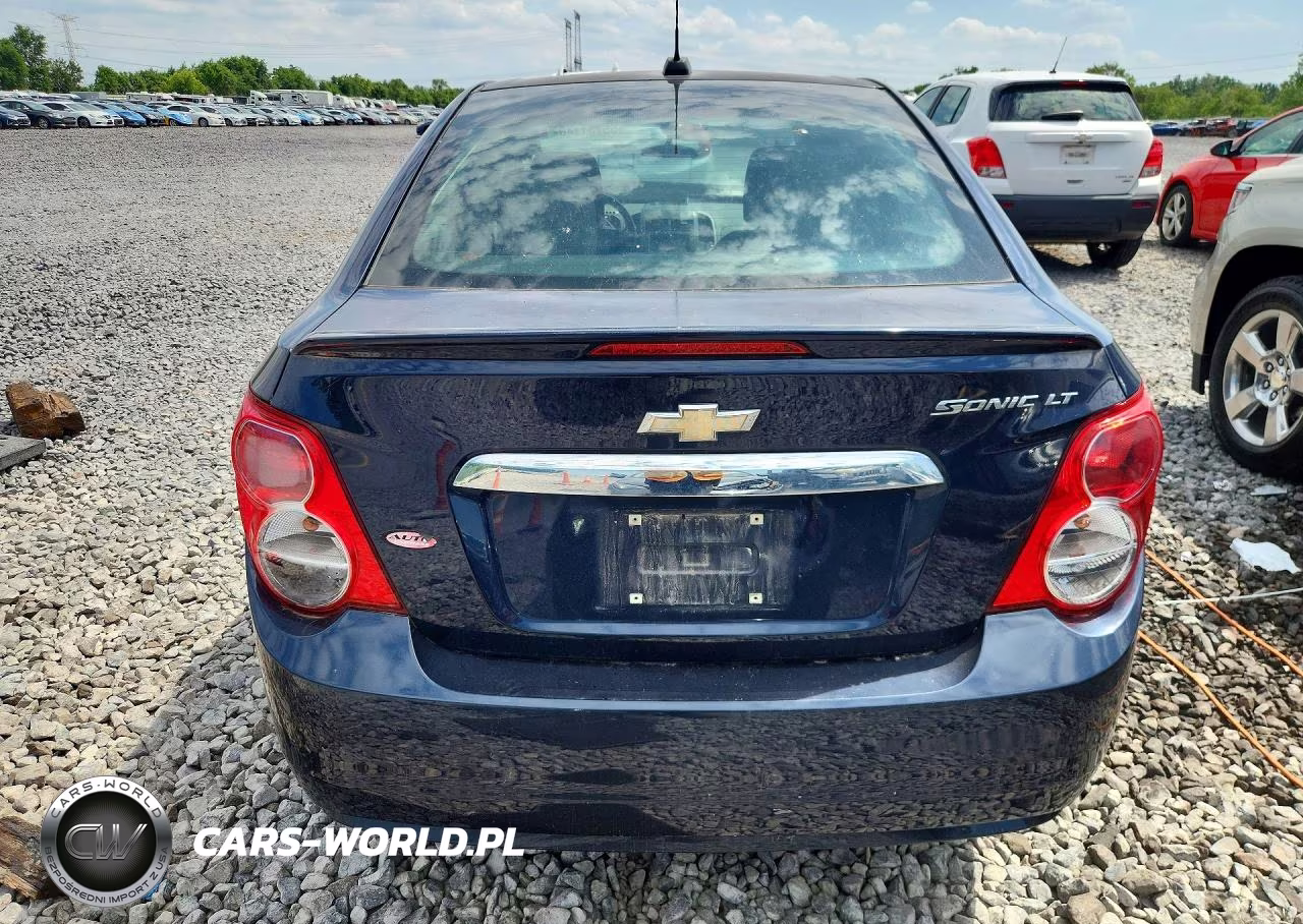 2015 Chevrolet Sonic Lt VIN:1G1JC5SH2F4165991 - 6