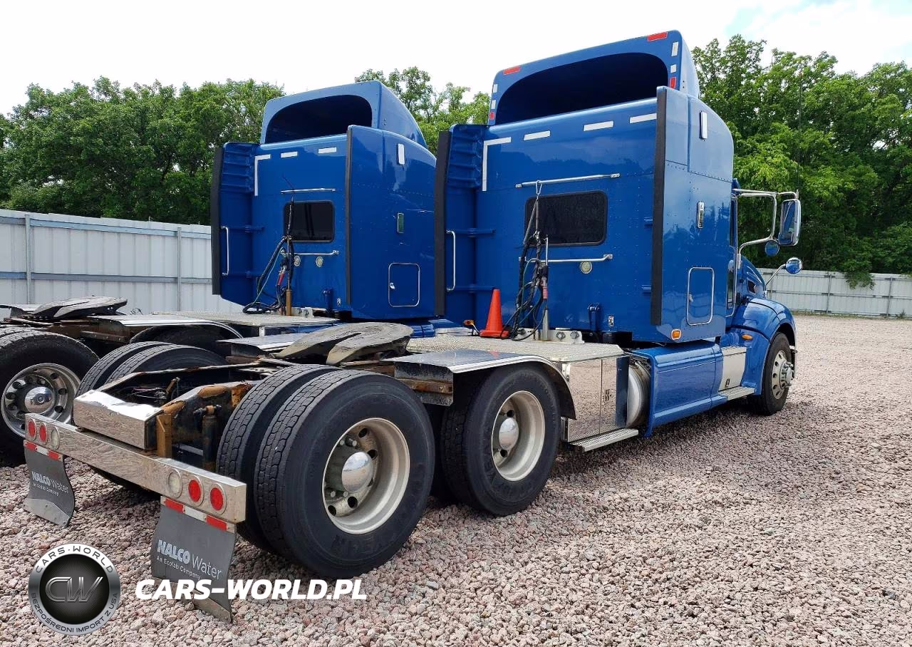 2014 Peterbilt 384 Semi Truck VIN:1XPVDP9X6ED239554 - 4