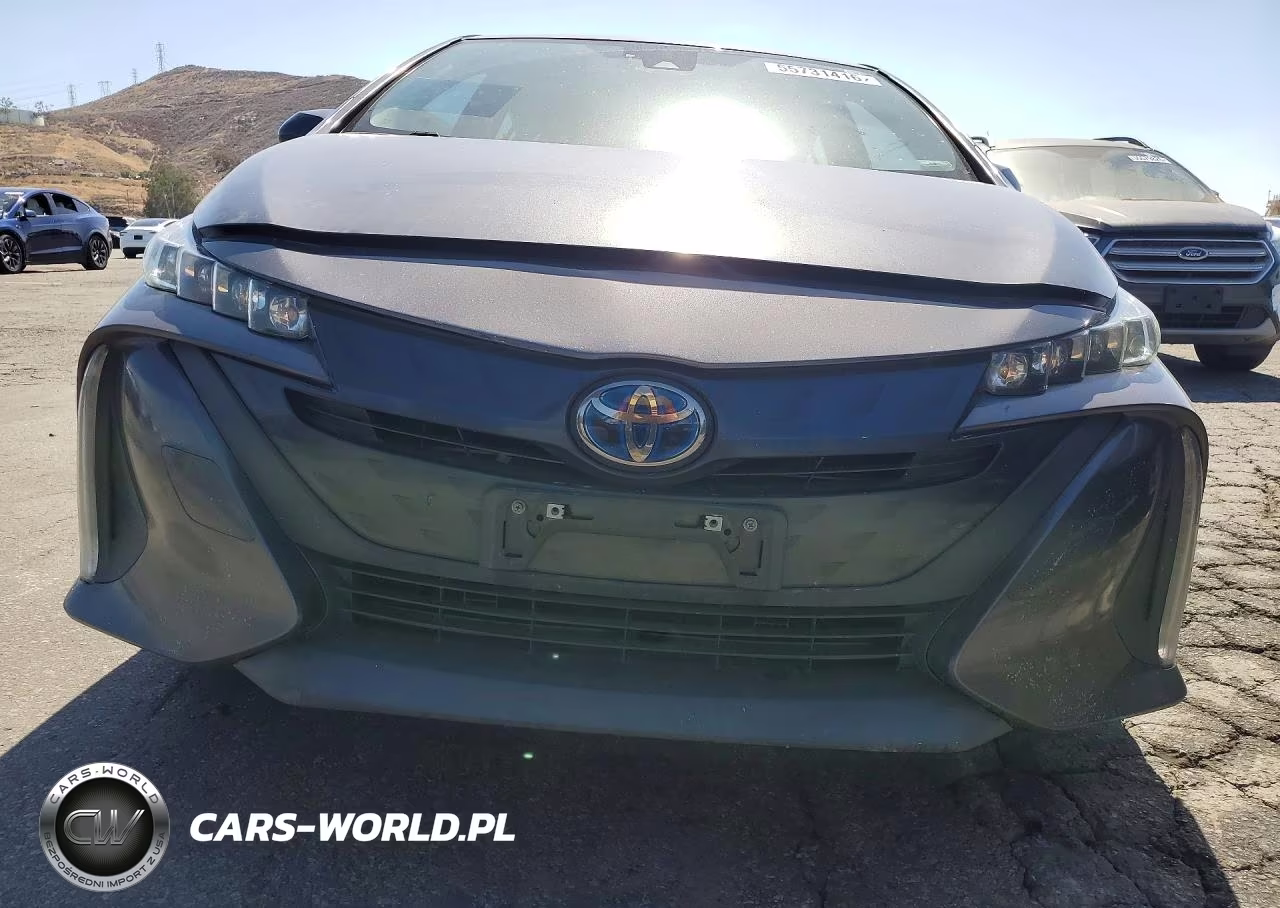 2020 Toyota Prius Prime Xle VIN:JTDKARFP8L3143960 - 5