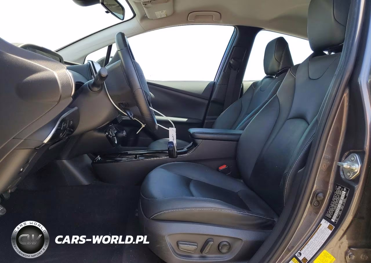 2020 Toyota Prius Prime Xle VIN:JTDKARFP8L3143960 - 7