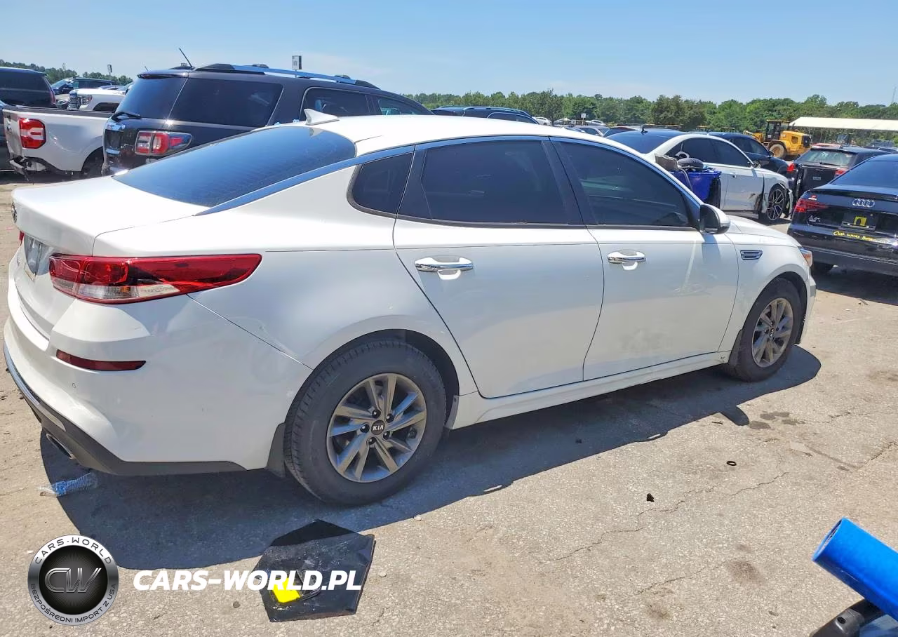 2020 Kia Optima Lx VIN:5XXGT4L30LG415132 - 3